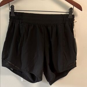 AugIris Jet Black Women's Athletic Shorts size M NWT